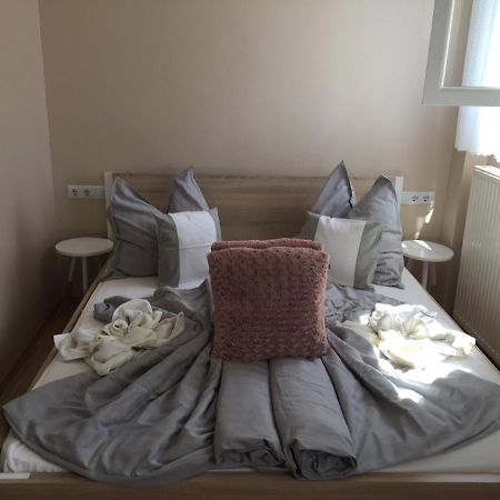 Family Apartmanhaz Appartement Nagykanizsa Buitenkant foto