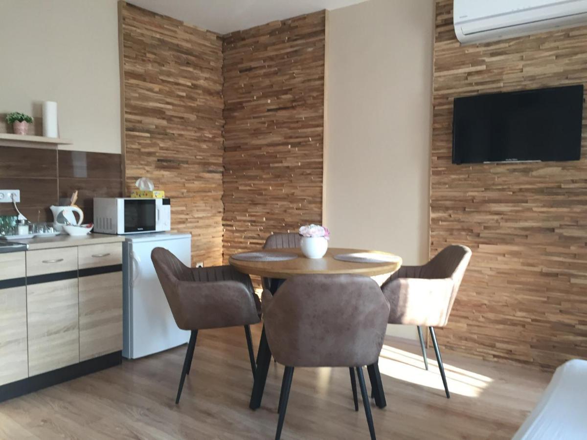 Family Apartmanhaz Appartement Nagykanizsa Buitenkant foto