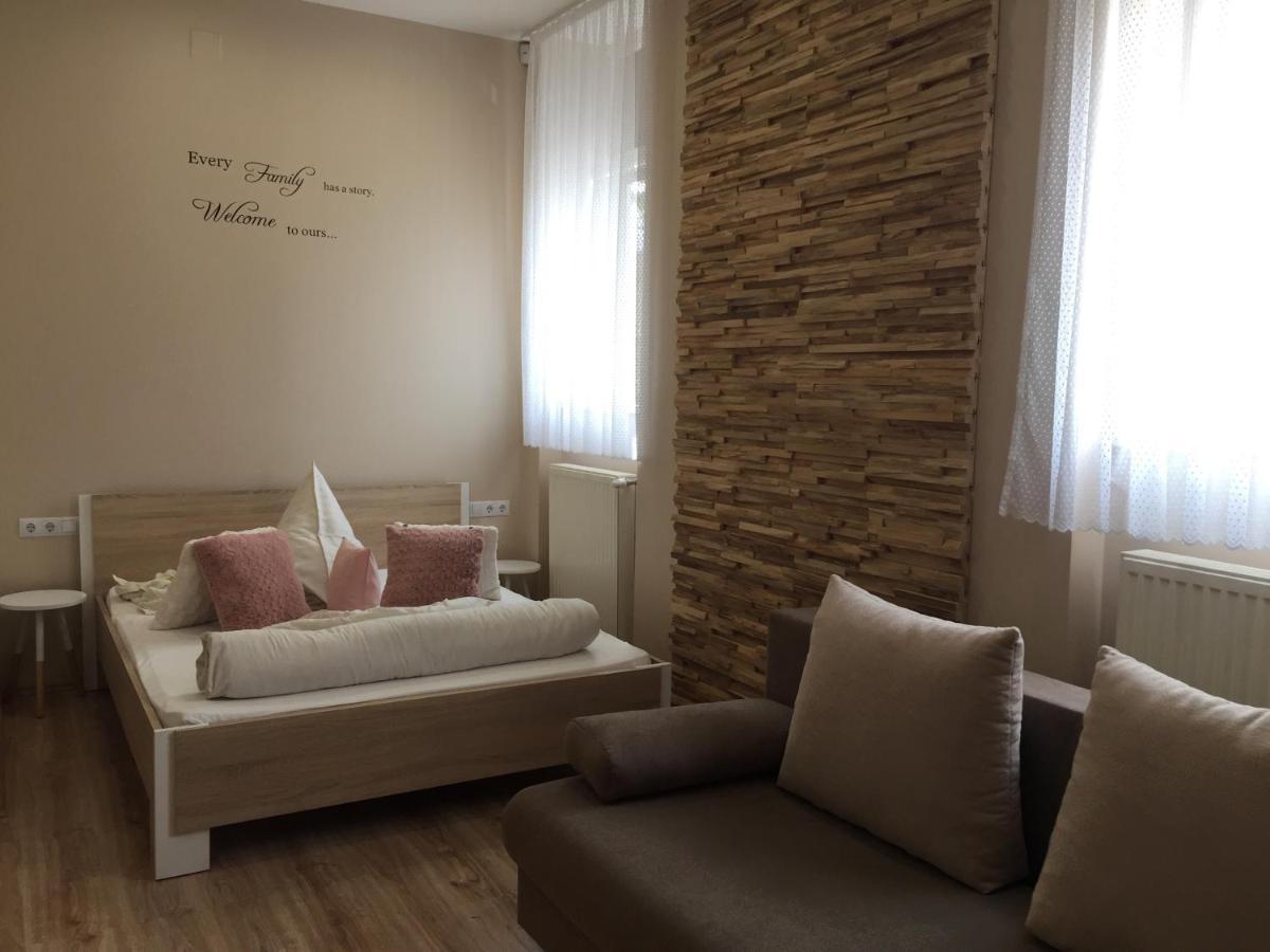 Family Apartmanhaz Appartement Nagykanizsa Buitenkant foto