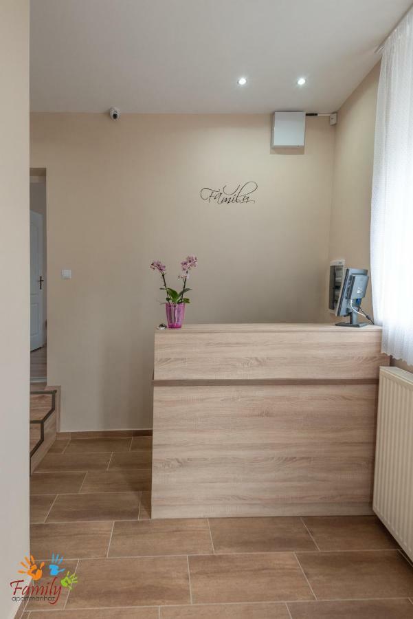 Family Apartmanhaz Appartement Nagykanizsa Buitenkant foto