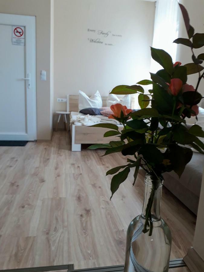 Family Apartmanhaz Appartement Nagykanizsa Buitenkant foto